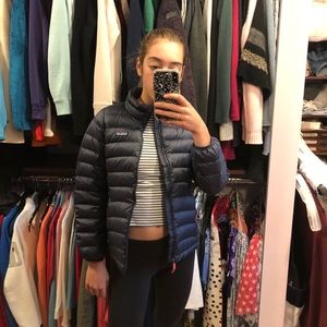 Never worn Navy Pategonia down Jacket